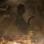 A Garota do Cigarro crítica da série indonésia da Netflix 2023