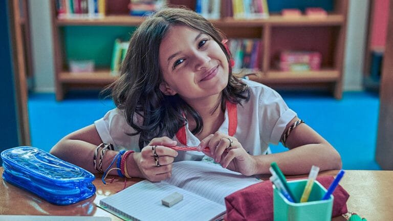 Luz-série-brasileira-Netflix-2024-trailer-sinopse-elenco-estreia