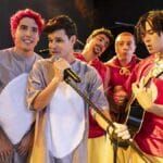 Confira a crítica de "Mamonas Assassinas - O Filme", cinebiografia da banda está disponível para assinantes da Max.