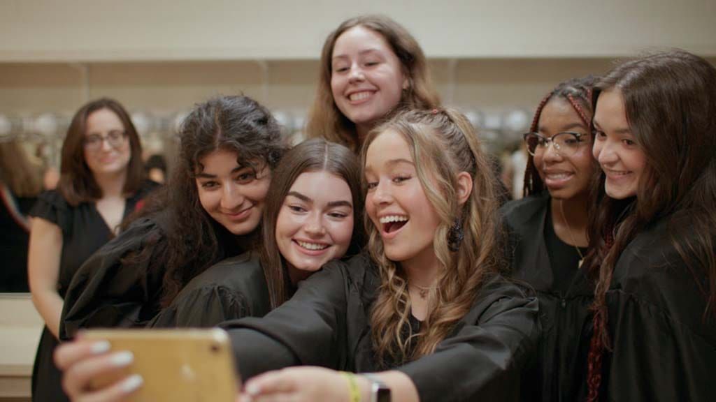 girls-state-documentario-filme-apple-tv-trailer