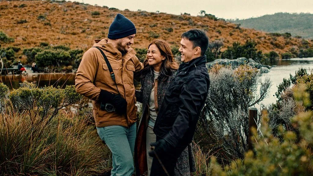 Uma Jornada Entre Amigos crítica do filme filipino Netflix 2024