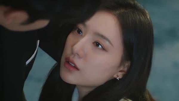 rainha-das-lágrimas-episódio-11-crítica-da-série-netflix-2024