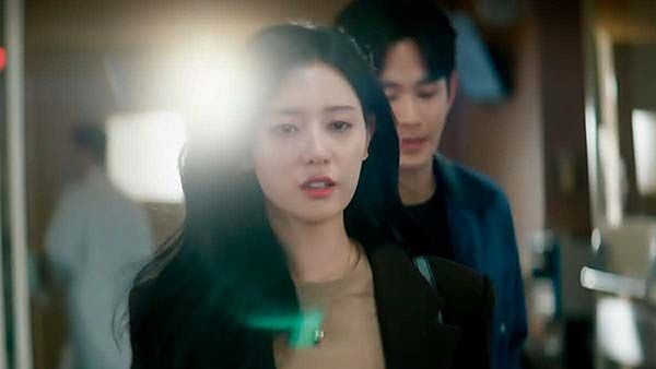 Confira-a-crítica-do-episódio-13-da-série-Rainha-das-Lágrimas,-dorama-sul-coreano-disponível-para-assinantes-da-Netflix.