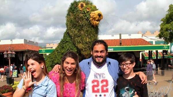 Confira a crítica do filme "Partiu América", comédia brasileira que está disponível para assinantes da Netflix.