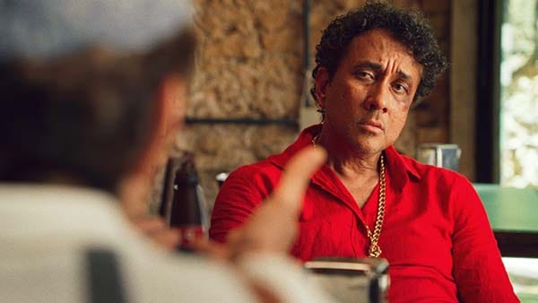 Top Love: Só e Bem Acompanhado crítica do filme Prime Video 2024