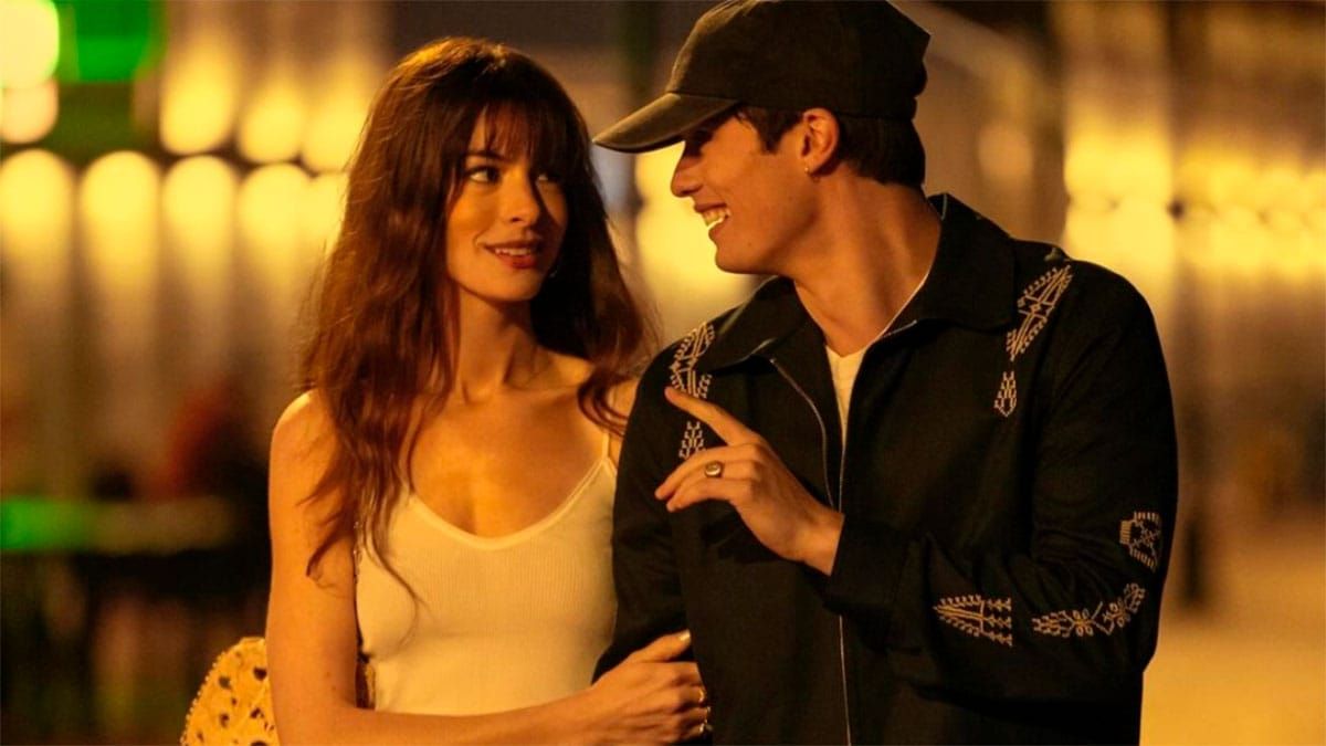 Confira curiosidades do filme "Uma Ideia de Você", adaptação do livro homônimo disponível para assinantes do Prime Video.