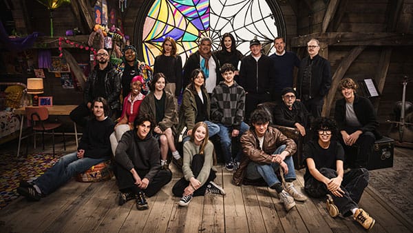 Wandinha-anúncio-de-elenco-da-segunda-temporada-Netflix