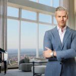 Confira a crítica da série "Dominando Manhattan", reality show de 2024 disponível para assinantes da Netflix.