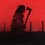 Confira a crítica do filme "O Mal que Nos Habita", terror de 2023 que está disponível para assinantes da Netflix.