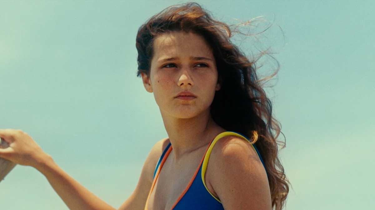 Confira a crítica do filme "Sem Coração", drama brasileiro de 2023 com Eduarda Samara disponível para assinantes da Netflix.