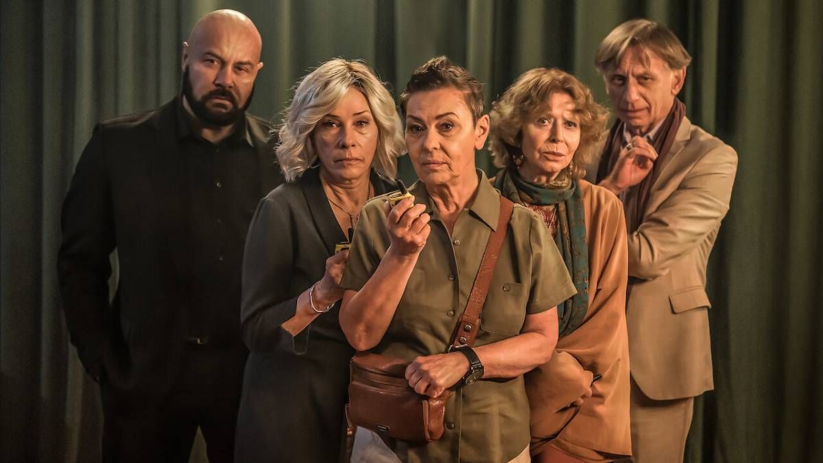 Confira a crítica da temporada 2 da série "A Gangue da Luva Verde", comédia policial polonesa de 2024 disponível para assinantes da Netflix.