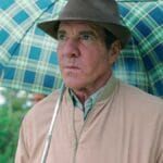 Confira a crítica do filme "Além do Jogo", drama de 2023 com Jay Hernandez e Dennis Quaid disponível para assinantes da Netflix.