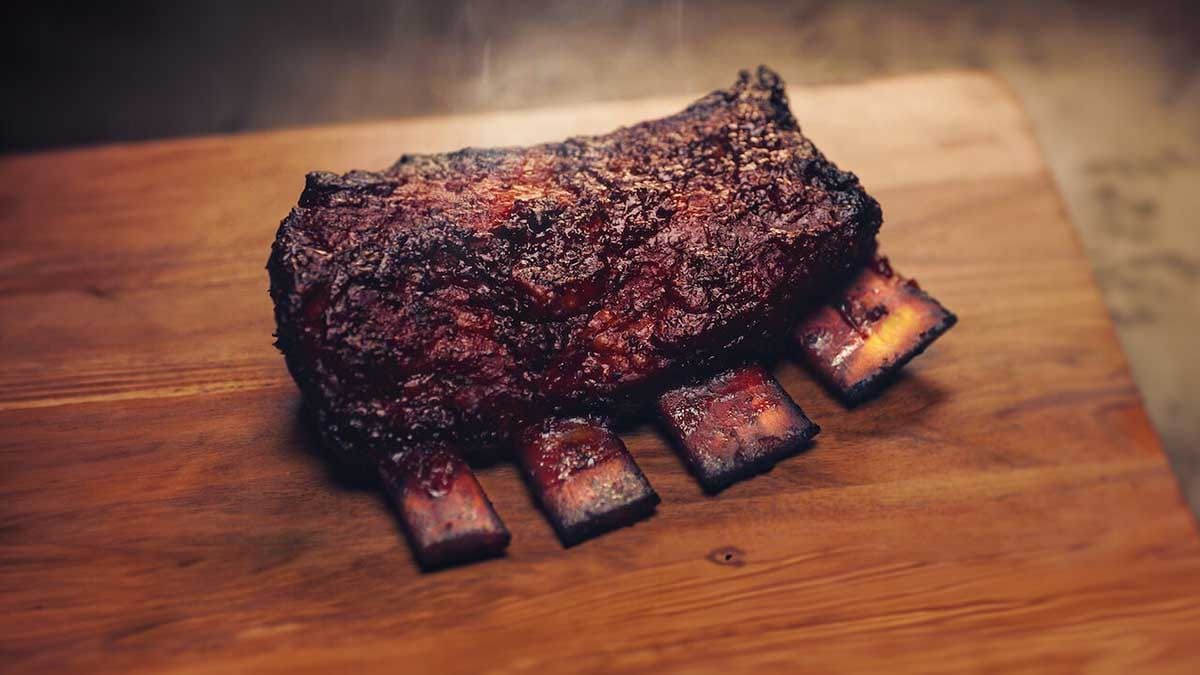 Confira a crítica da temporada 3 da série "Campeões do Barbecue", reality show disponível para assinantes da Netflix.