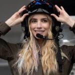 Confira a crítica do filme "Uma Astronauta Quase Perfeita", comédia romântica de 2024 disponível para assinantes do Prime Video.