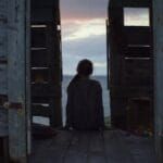 Confira a explicação para o final do filme "A Menina do Mar", suspense dramático canadense de 2024 disponível para assistir na Max.