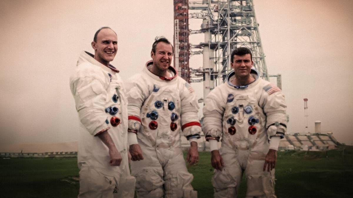Confira a crítica do filme "Apollo 13: Sobrevivendo no Espaço", documentário de 2024 disponível para assistir na Netflix.