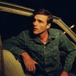 Confira a crítica do filme "He Went That Way", suspense de 2024 com Zachary Quinto e Jacob Elordi disponível para assistir no Prime Video