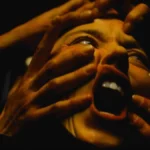 Confira a crítica do filme "Imaculada", terror de 2024 com Sydney Sweeney e Álvaro Morte disponível para assistir no Prime Video