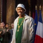 Confira a crítica da temporada 2 de "Presidente por Acidente", série francesa disponível para assistir na Netflix.