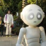 Confira a crítica do episódio 10 de "Sunny", final da série com Rashida Jones disponível para assistir na Apple TV+.