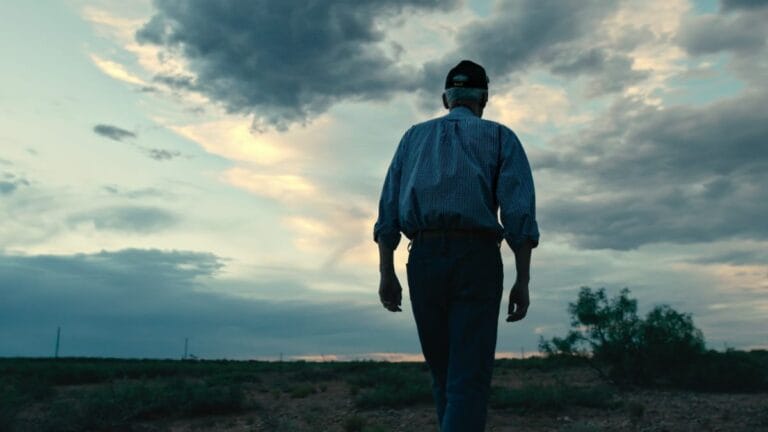Confira a crítica da temporada 5 de "Mistérios sem Solução", série documental de 2024 disponível para assistir na Netflix.