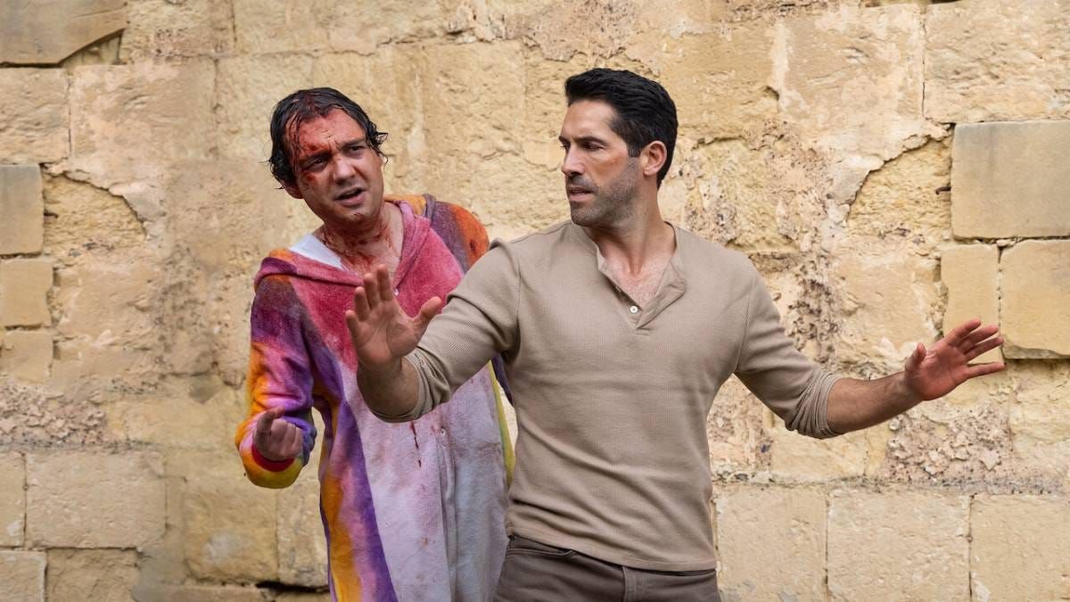 Confira a crítica de "O Carma de um Assassino 2", filme de ação britânico de 2022 disponível para assistir na Netflix.