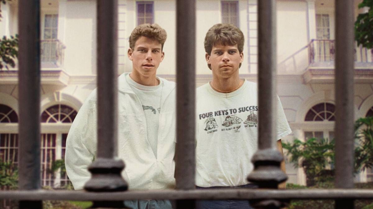 Confira a crítica do filme "O Caso dos Irmãos Menendez", documentário de 2024 disponível para assistir na Netflix.