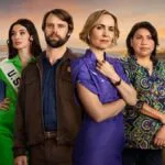 Confira a crítica da série "Os Últimos Dias da Era Espacial", comédia dramática de 2024 disponível para assistir no Disney+.