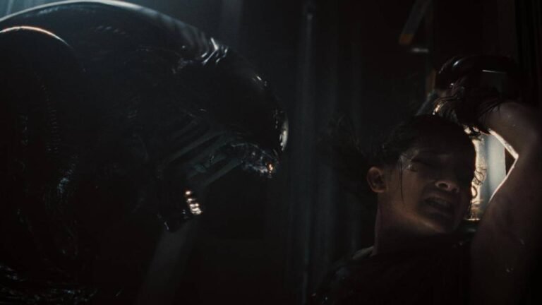 Confira a crítica do filme "Alien: Romulus", ficção científica de 2024 disponível para assistir no Disney+