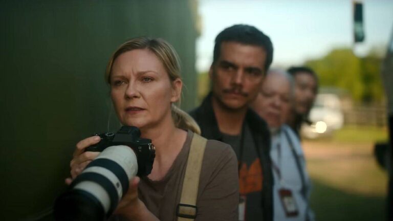 Confira a crítica do filme "Guerra Civil", suspense de ação de 2024 com Wagner Moura que está disponível para assistir na Netflix