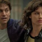 Confira a crítica do filme "Livre - Encanto Criminal", romance de ação francês de 2024 disponível para assistir no Prime Video