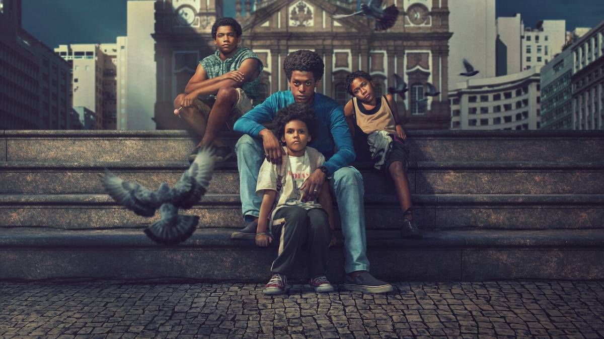 Confira a crítica de "Os Quatro da Candelária", série brasileira de 2024 baseada em história real disponível para assistir na Netflix.
