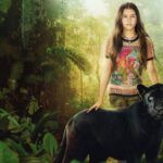 Confira a crítica do filme "A Última Onça Negra", aventura familiar francesa de 2024 disponível para assistir no Globoplay.