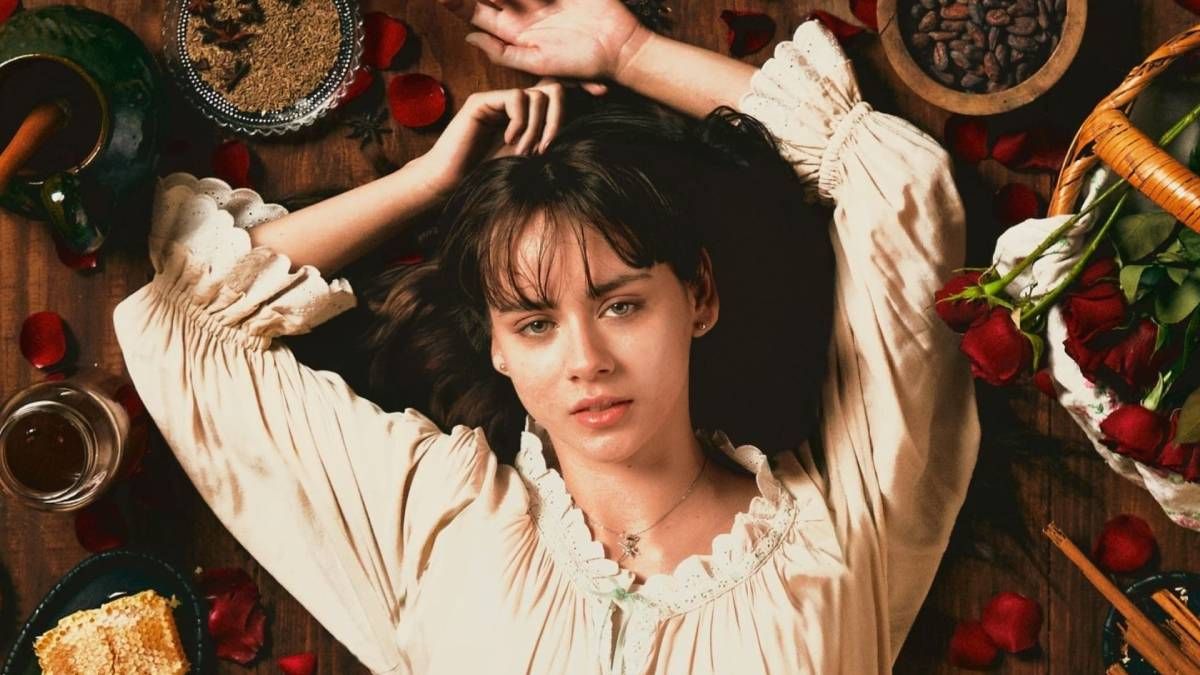 Confira a crítica da série "Como Água para Chocolate", adaptação de 2024 do best-seller homônimo disponível para assistir na Max.