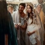 Confira a crítica do filme "Virgem Maria", drama de 2024 com Noa Cohen e Anthony Hopkins disponível para assistir na Netflix.