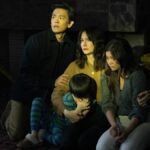 Confira a crítica do filme "Diabólica", ficção científica de terror de 2024 com John Cho está disponível para assistir na Max