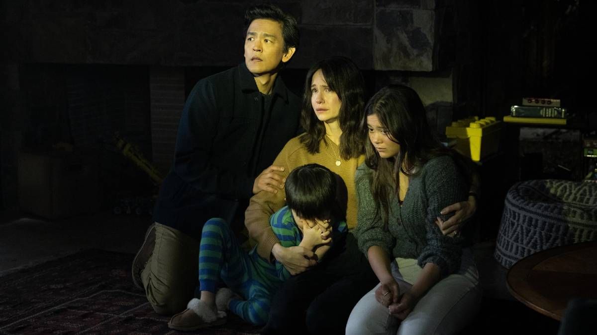 Confira a crítica do filme "Diabólica", ficção científica de terror de 2024 com John Cho está disponível para assistir na Max