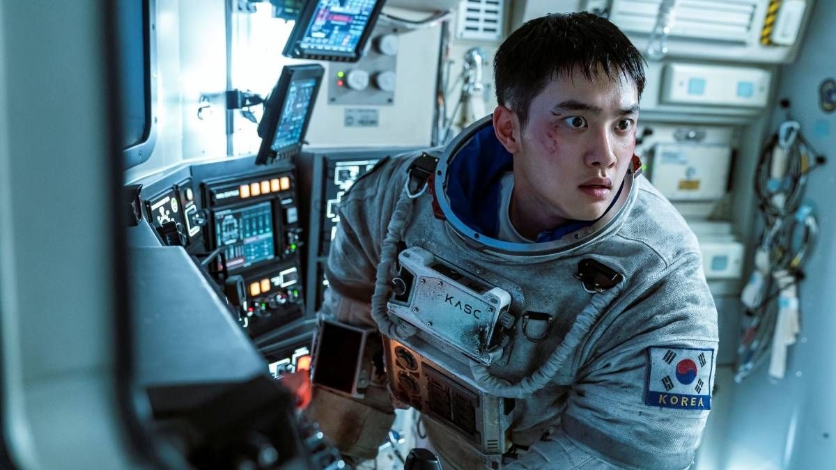 Confira a crítica do filme "The Moon: Sobrevivente", ficção científica sul-coreana que estreia em 16 de janeiro de 2025 no cinema