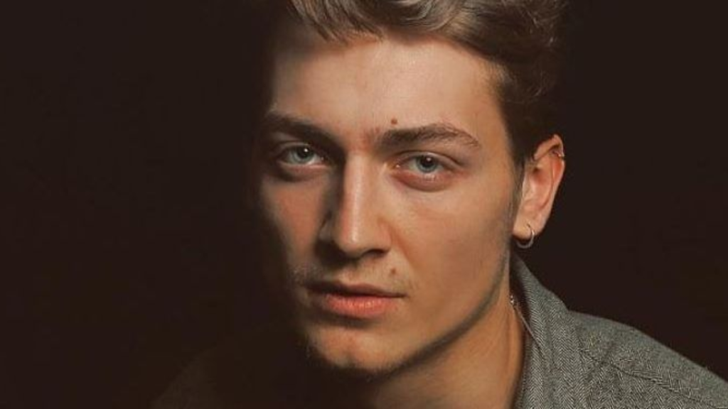 ‘O Último Verão’ conheça o elenco da nova novela turca do Globoplay (11)