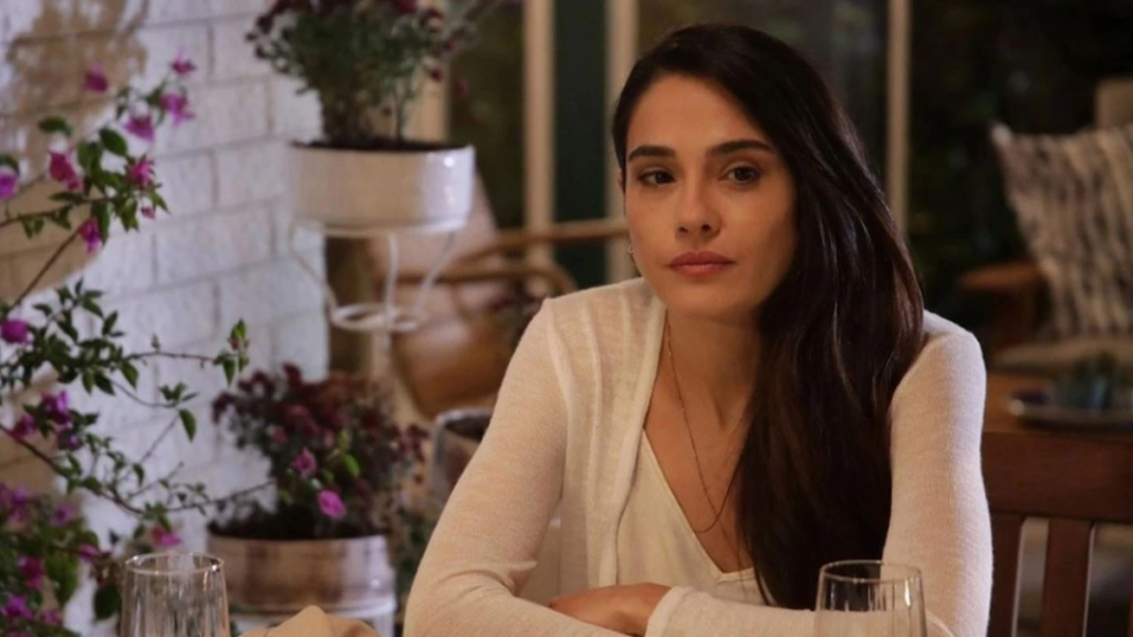 ‘O Último Verão’ conheça o elenco da nova novela turca do Globoplay (4)