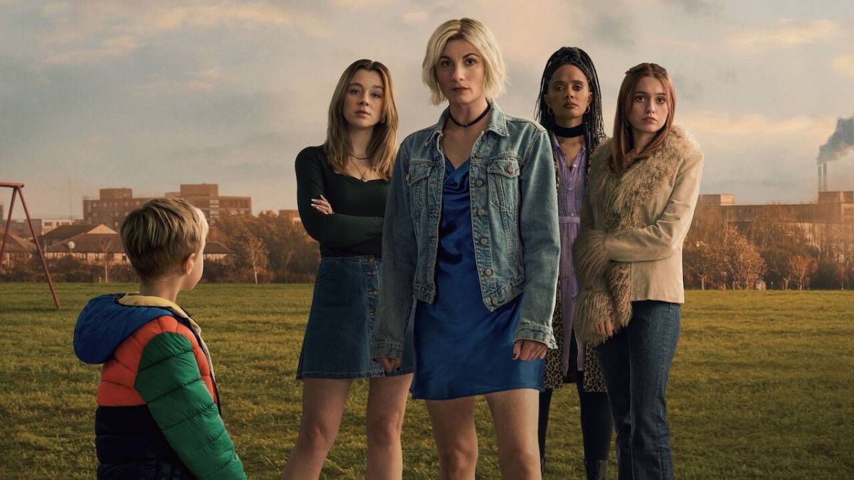 Confira a crítica da série "Cidade Tóxica", drama britânico de 2025 com Jodie Whittaker disponível para assistir na Netflix