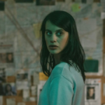 Conheça o responsável pelo Jogo da Alma com o final explicado da temporada 2 de ‘A Garota na Fita’