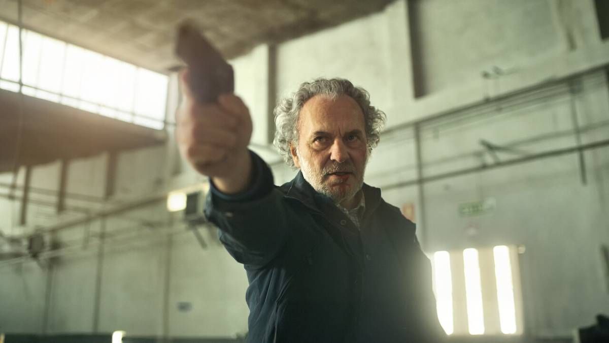 Cena da temporada 4 de "Entrevías", série de suspense espanhola de 2024 disponível para assistir na Netflix - Confira a crítica