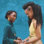 Confira a crítica do filme "Umjolo: O Amor Não Tem Cura", comédia romântica sul-africana de 2025 disponível para assistir na Netflix.