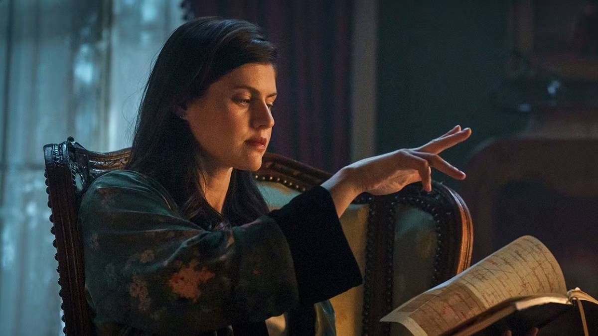 Confira a crítica da temporada 2 de "As Bruxas Mayfair de Anne Rice", série de terror de 2025 disponível para assistir no Prime Video.