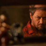 Confira a crítica do filme "Não Fale o Mal", terror de 2024 com James McAvoy disponível para assistir no Prime Video