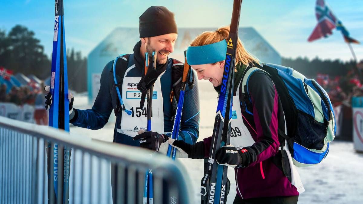 Confira a crítica do filme "O Caminho Errado", comédia norueguesa de 2025 disponível para assistir na Netflix