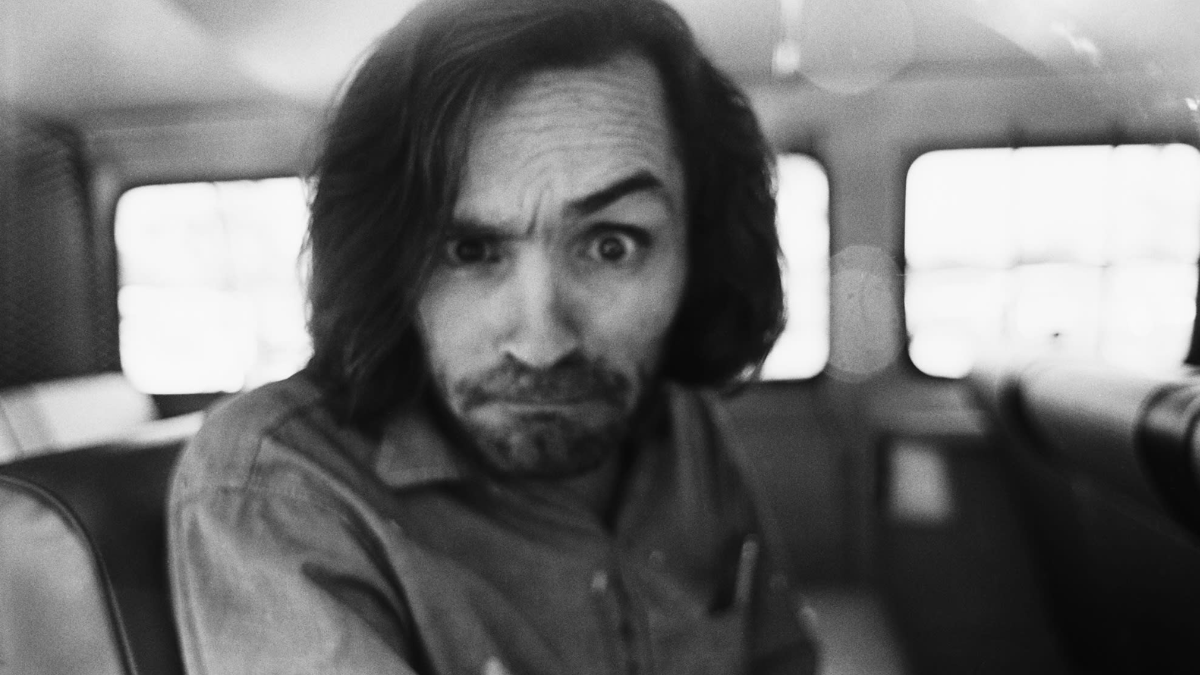 Saiba quem foi Charles Manson, tema de novo documentário da Netflix