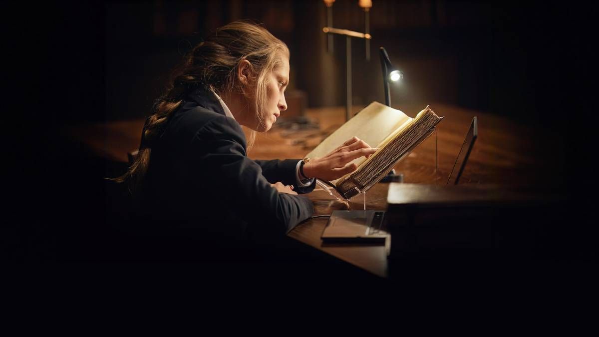 Confira a crítica da temporada 3 de "A Descoberta das Bruxas", série de fantasia de 2025 disponível para assistir na Netflix