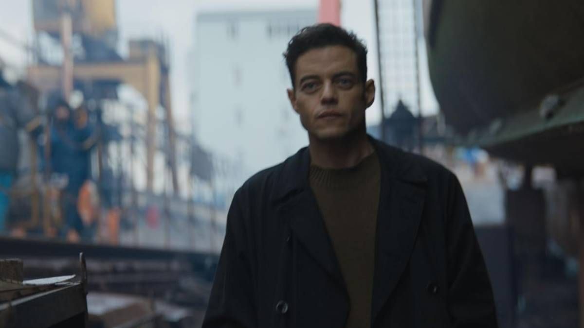 Confira a crítica do filme "Operação Vingança", suspense de ação de 2025 com Rami Malek disponível para assistir nos cinemas